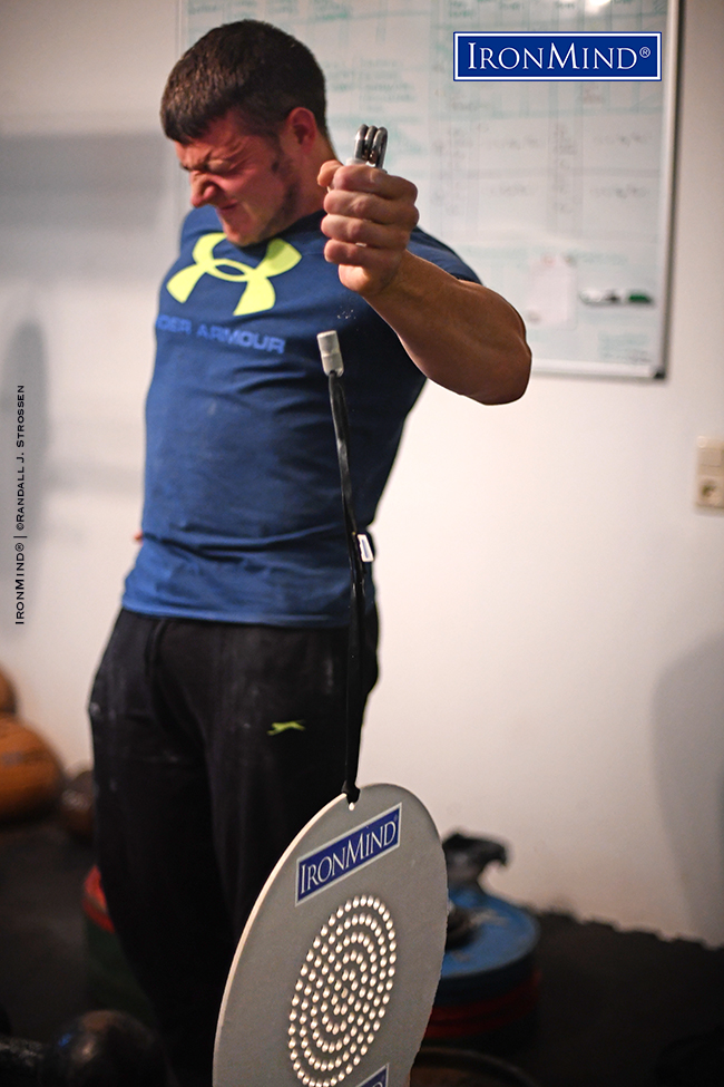 Gabriel Sum Breaks CoC No. 4 Silver Bullet Hold World Record