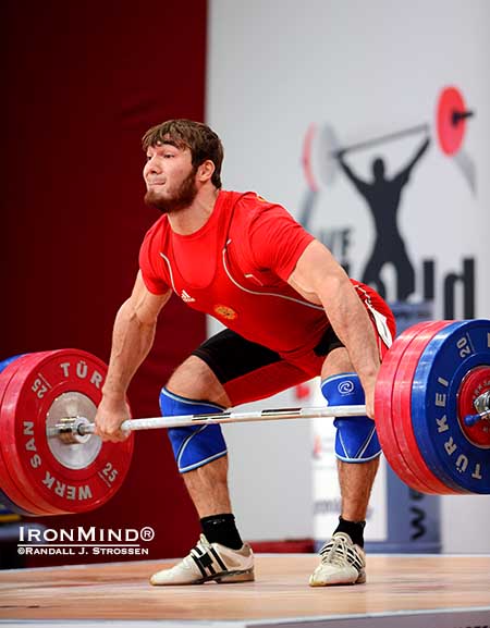Give him the platform generalship award: from his first snatch onward, Apti Aukadov was a commanding presence and he exuded Winner.  IronMind&reg; | Randall J. Strossen photo 