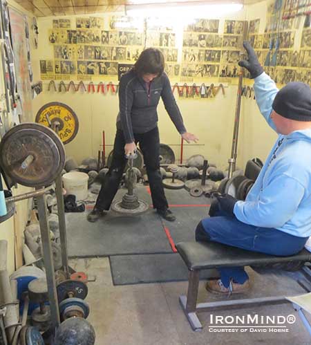 Grip strength promoter and competitor David Horne hosted the 5th British Hub Lifting Championships as well as the 5th British Strongest Hands (BSH) contest over the weekend&mdash;Elizabeth Horne annihilated the world record on the IronMind Hub and David won the BSH competition quite handily.  Elizabeth Horne knocked the women&rsquo;s world record on the IronMind Hub out of the park with this 25.33-kg lift at the 5th British Hub Lifting Championships.  IronMind&reg; | Image courtesy of David Horne