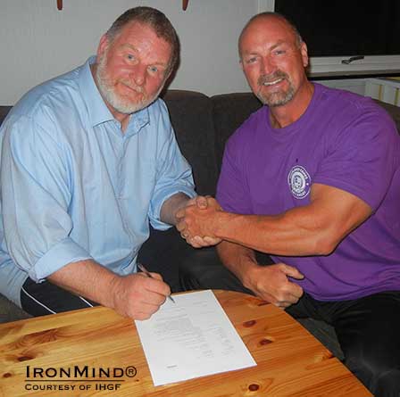 Sveinung Tangstad (left) and Francis Brebner (right) will be collaborating on the 2014 IHGF World Amateur Highland Games Championships and the 2014 IHGF Stones of Strength World Challenge.  IronMind&reg; | Photo courtesy of IHGF